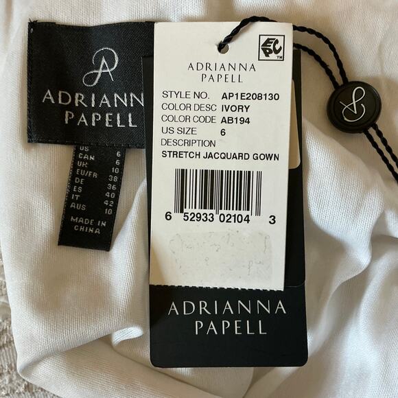 Adrianna Papell White Metallic Jacquard Sleeveless Column Gown Size 6 Dress - Picture 10 of 13